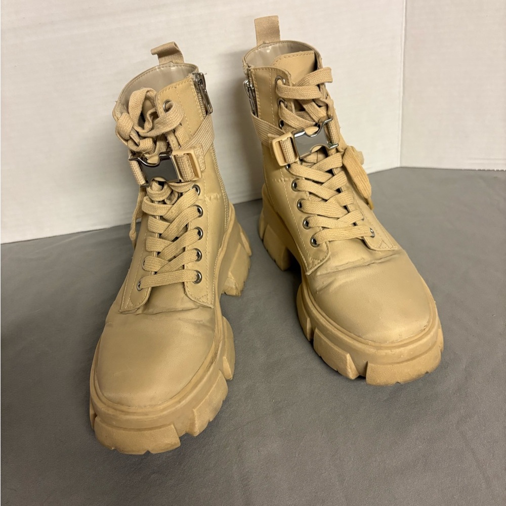 Steve Madden Beige Lace-Up Chunky Combat Boots
